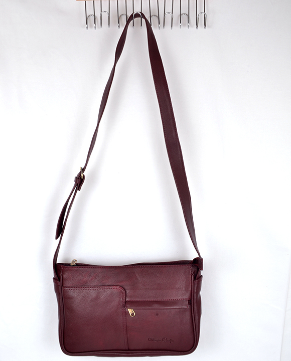 Genuine Leather Messenger Bag Leather Shoulder Bag Unisex | TAURUS