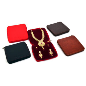 Compact-Necklace-Case